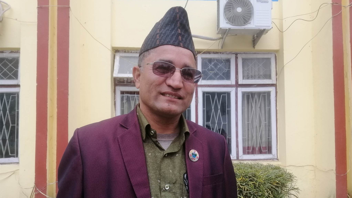 प्रदेश १ को सभामुखमा माओवादीका बाबुराम गौतम निर्विरोध निर्वाचित हुँदै 